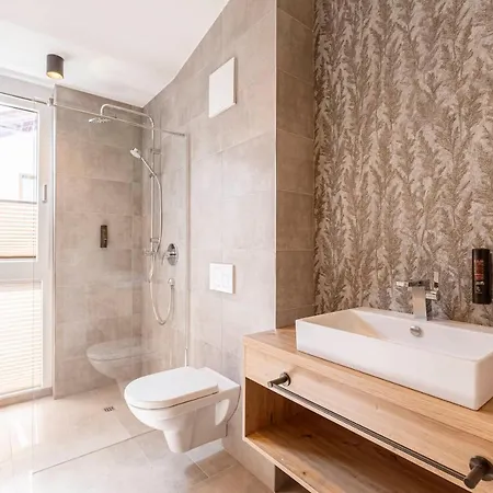 Zillertal By Alps 4* Fügen