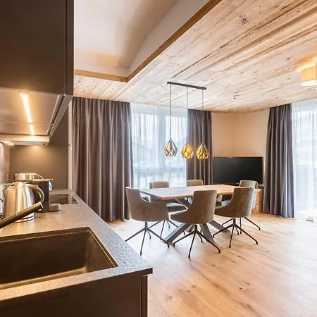 Zillertal By Alps Lejlighedshotel 4*