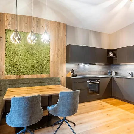 Zillertal By Alps Aparthotel 4*