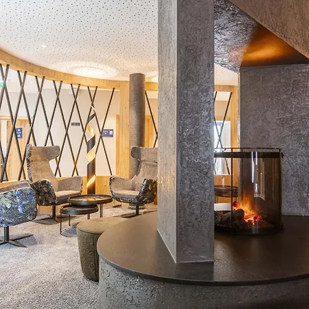 Zillertal By Alps Lejlighedshotel 4*