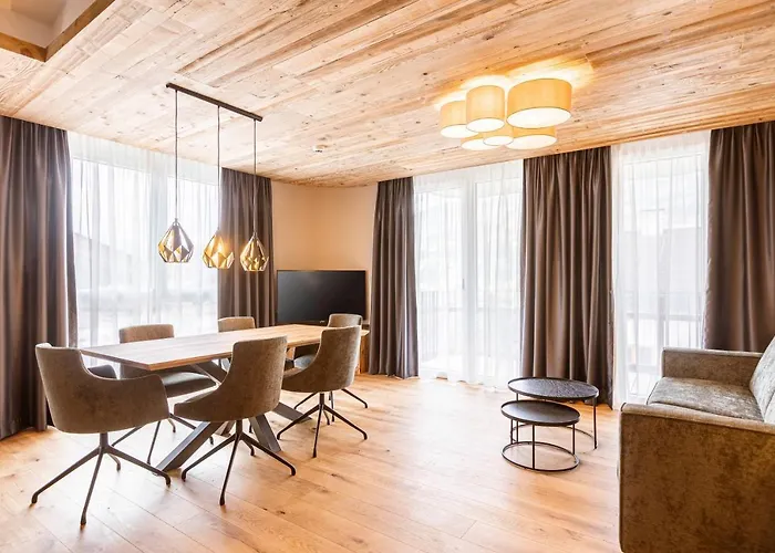 Ξενοδοχείο με διαμερίσματα Zillertal By Alps Fügen