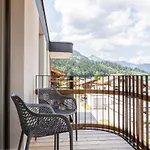 Aparthotel Zillertal Suites By Alps Resorts