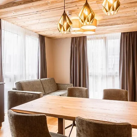 Zillertal By Alps 아파트호텔 푸겐